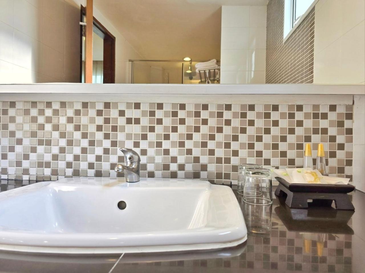 Avion Hotel Bangkok Ngoại thất bức ảnh